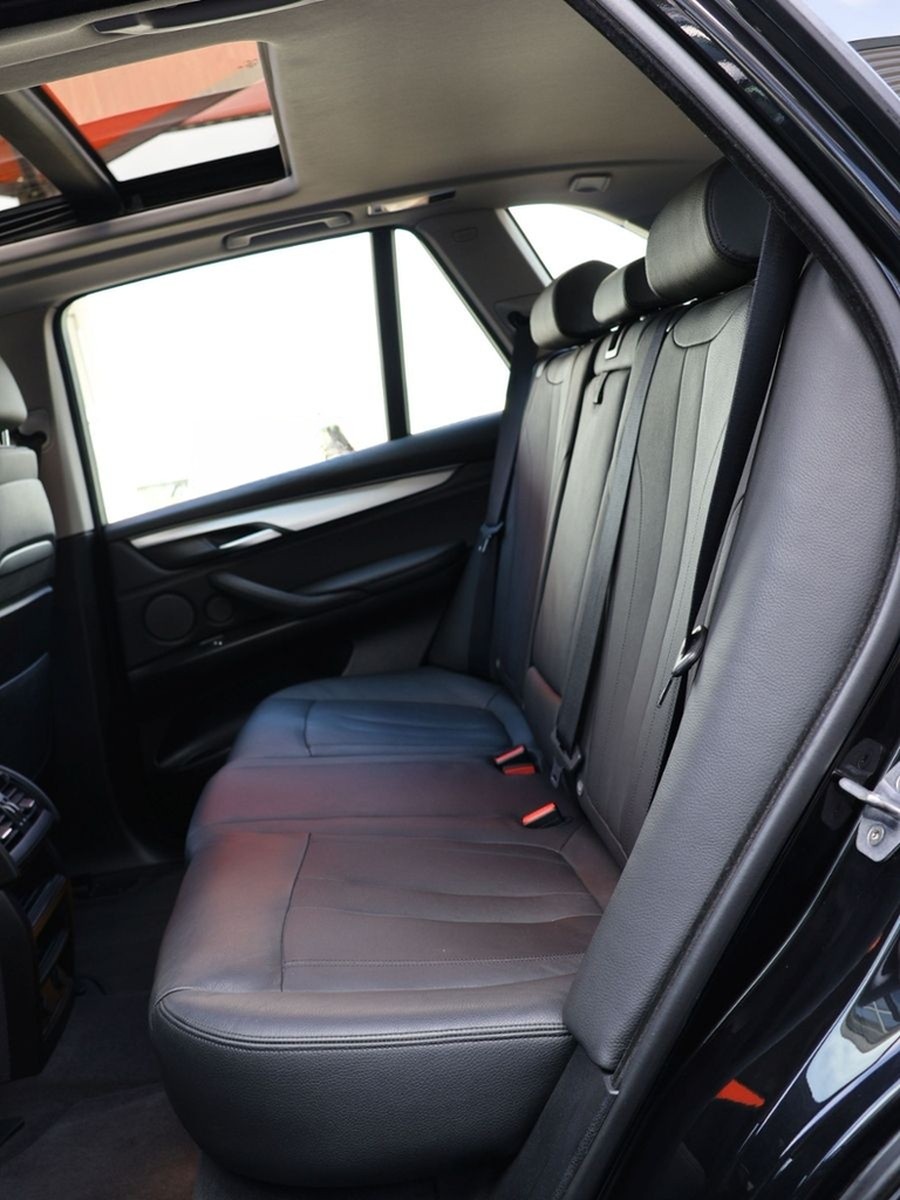BMW X5 xDrive 30d Pano Luftfahrwerk HUD RFK foto 16