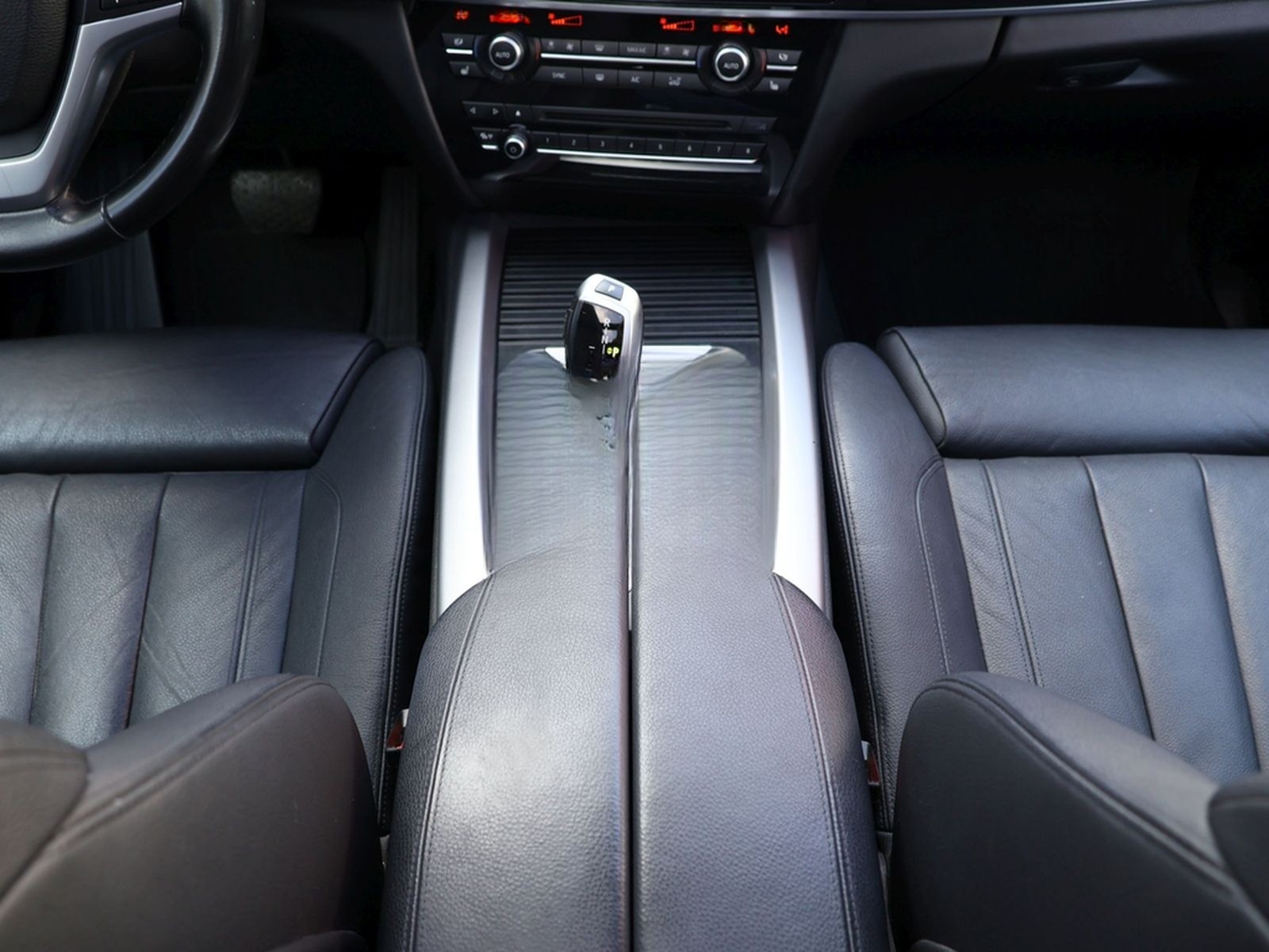 BMW X5 xDrive 30d Pano Luftfahrwerk HUD RFK foto 18