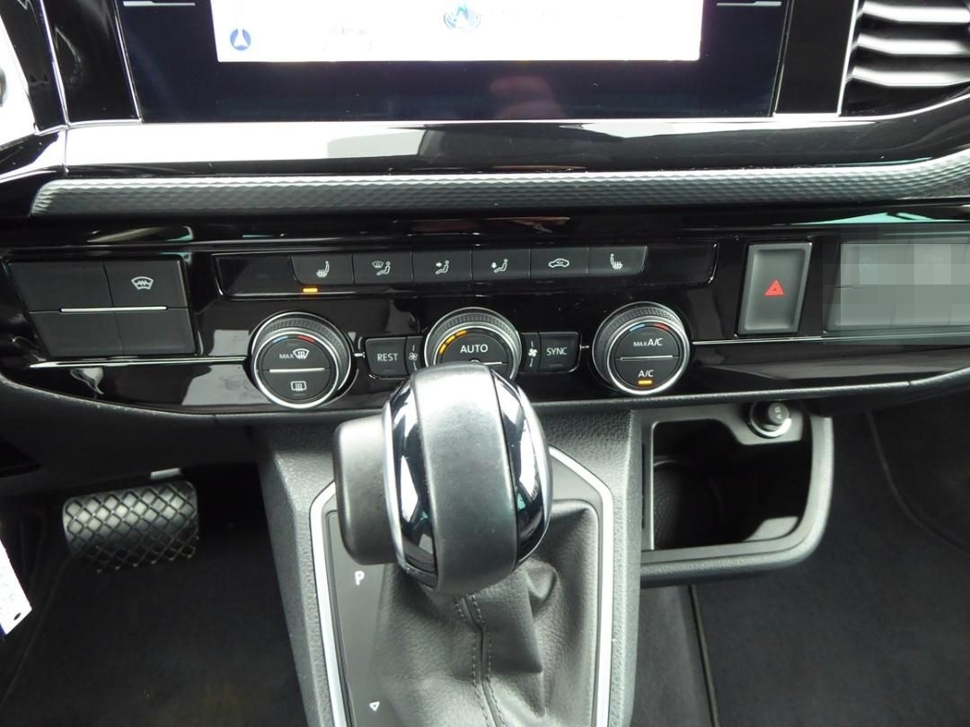 Volkswagen T6.1 Multivan Comfortline 2.0 TDI Generation Six foto 12