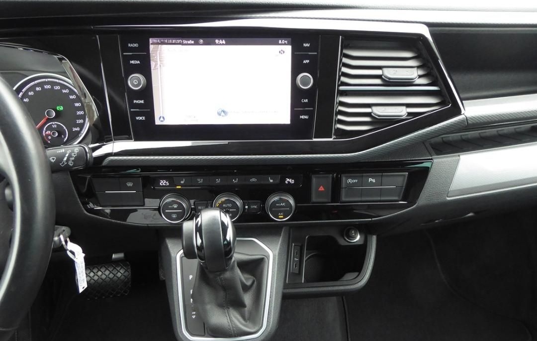 Volkswagen T6.1 Multivan Comfortline 2.0 TDI Generation Six foto 9