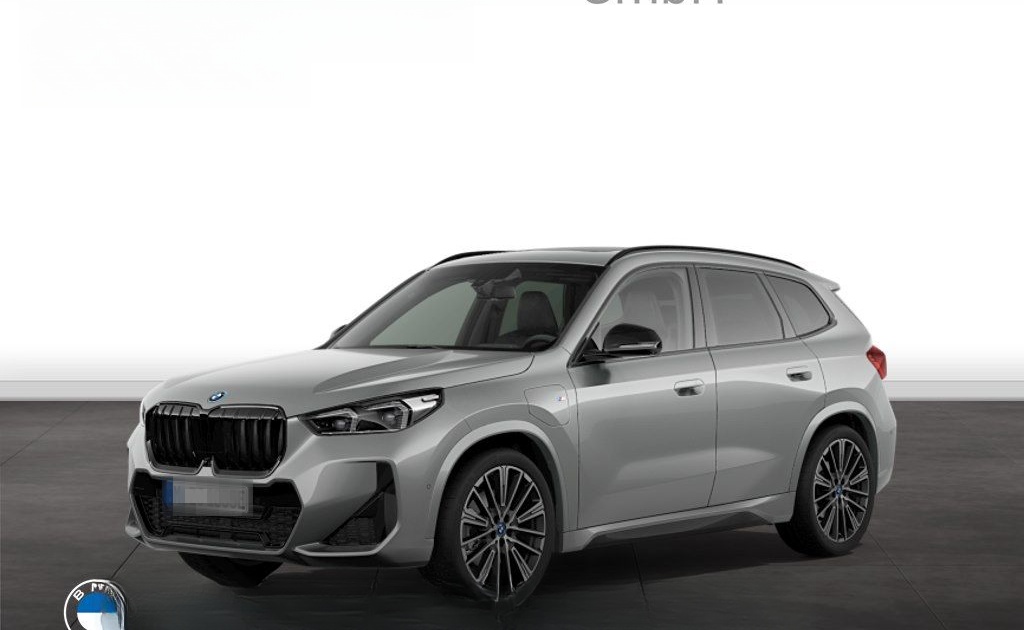 BMW X1 xDrive30e M SPORT+LC PROF+PANO+HUD+AHK+LM20+E foto 2