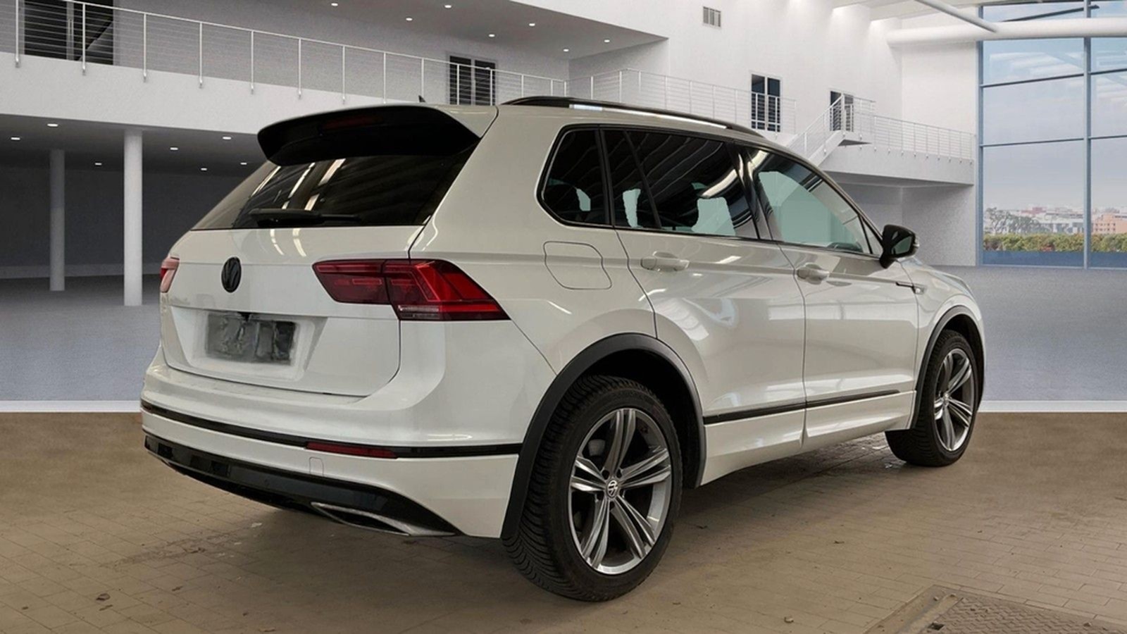 Volkswagen Tiguan 2.0TSI 4Motion Highline R-LINE *PANO|AHK* foto 2