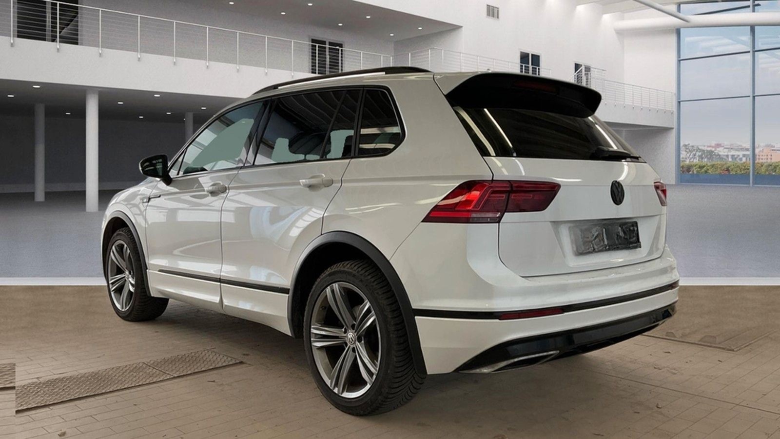 Volkswagen Tiguan 2.0TSI 4Motion Highline R-LINE *PANO|AHK* foto 3