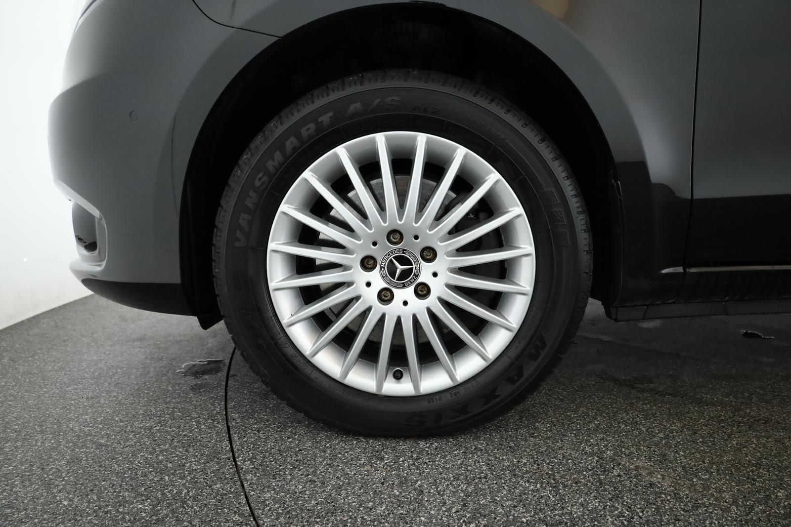 Mercedes-Benz Vito Tourer 124 CDI 4 extralang SELECT 9 LED Nav foto 19