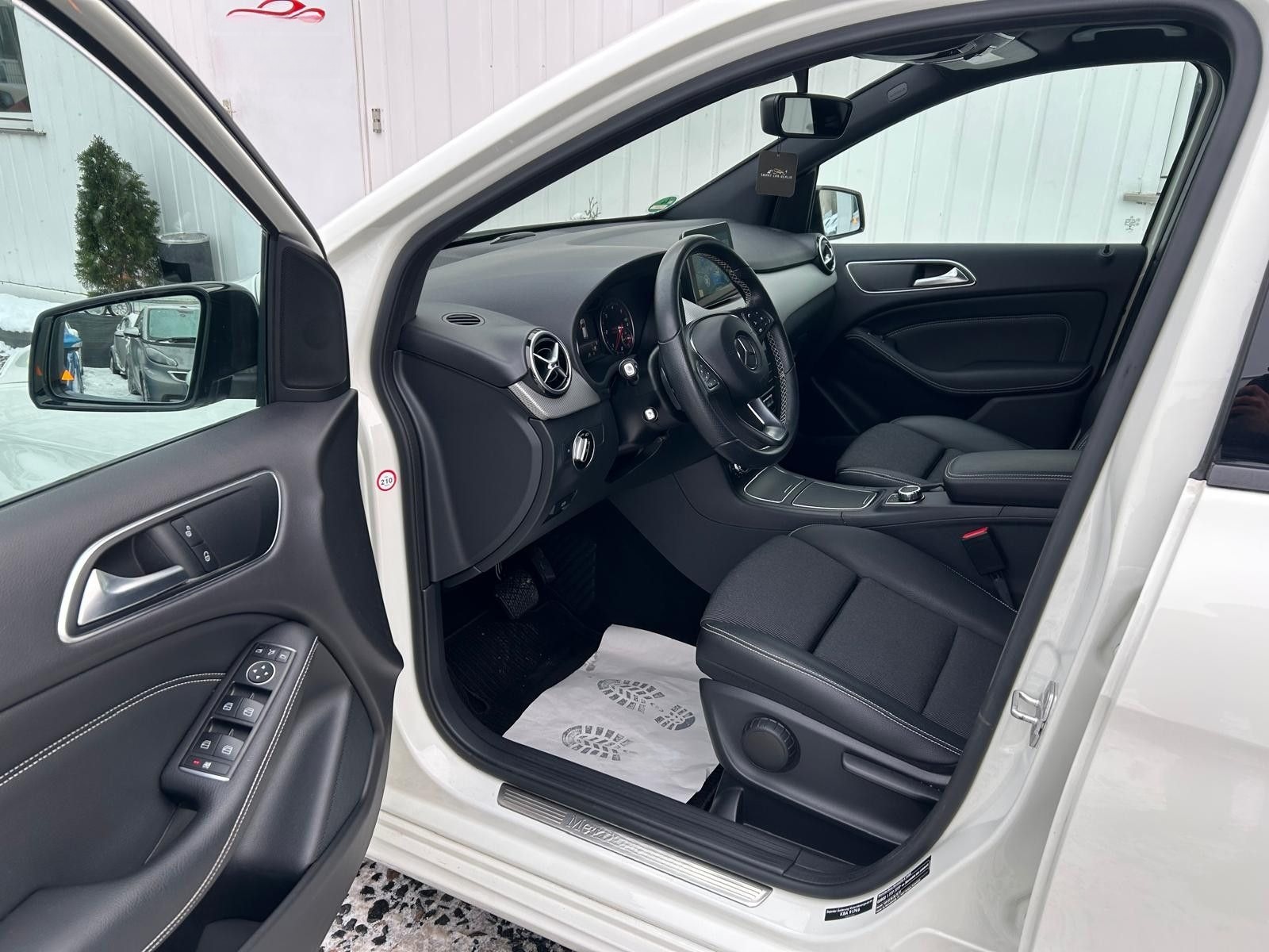 Mercedes-Benz B 200d 7G-DCT "EDITION B /1.HAND" foto 9