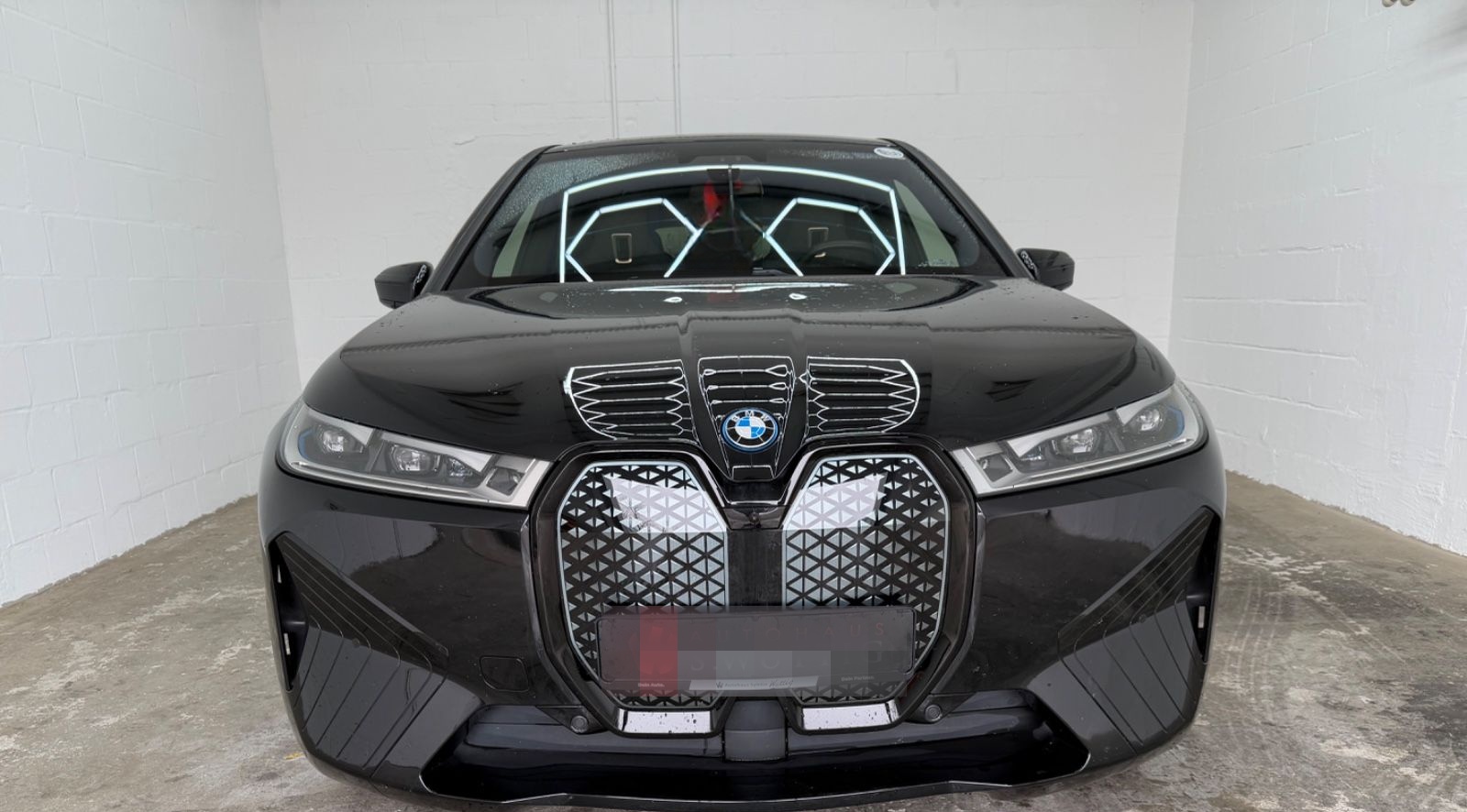 BMW iX 40 xDrive Sport+LASER+SOFT CLOSE+SUITE+ACC+ foto 3