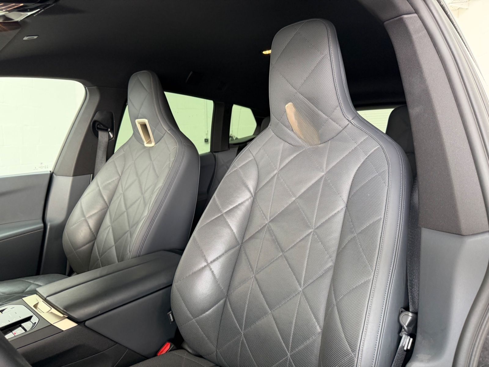 BMW iX 40 xDrive Sport+LASER+SOFT CLOSE+SUITE+ACC+ foto 8