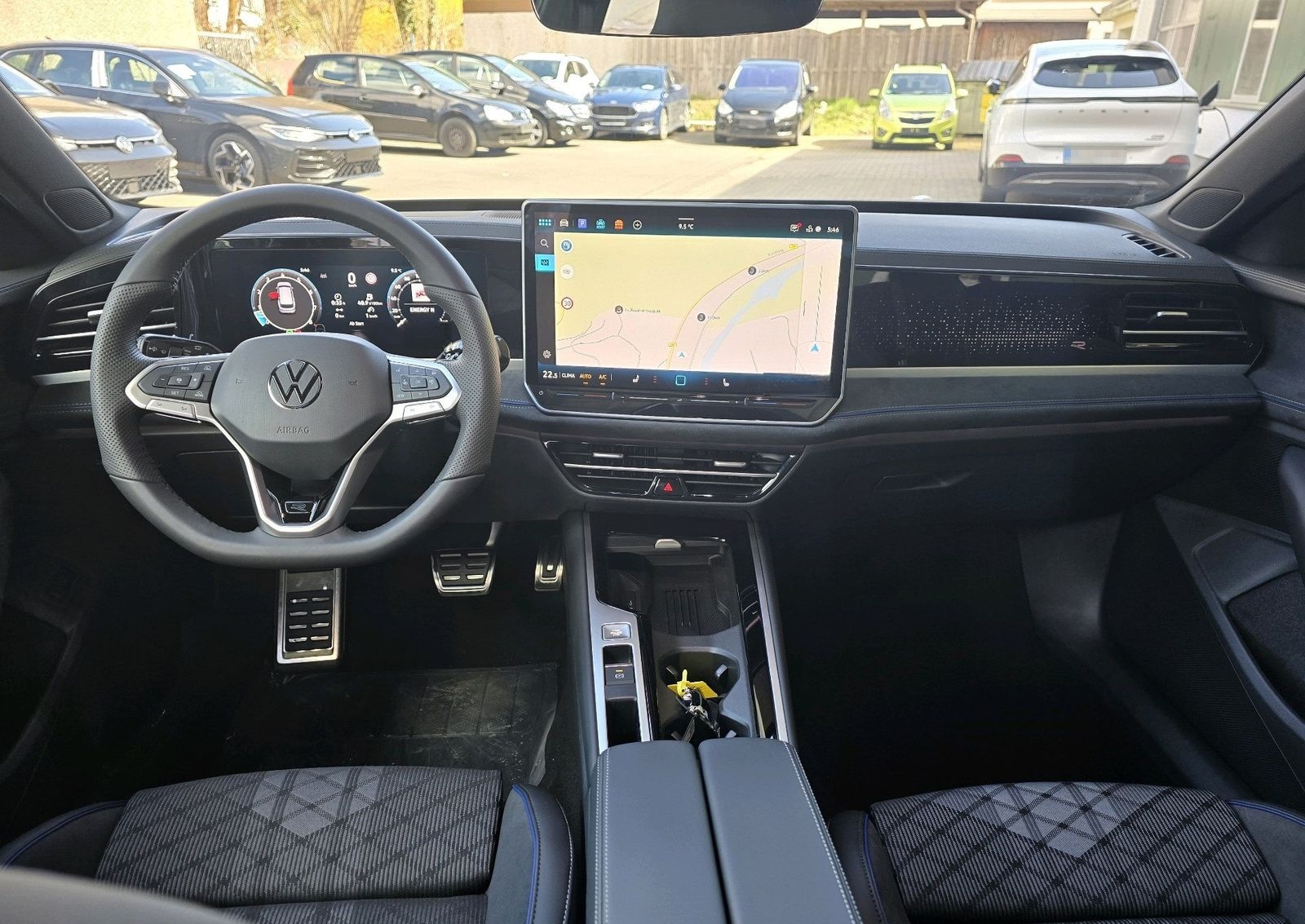 Volkswagen Passat Variant R 4 Motion*MATRIX-LED*NAVI*KAMERA foto 11