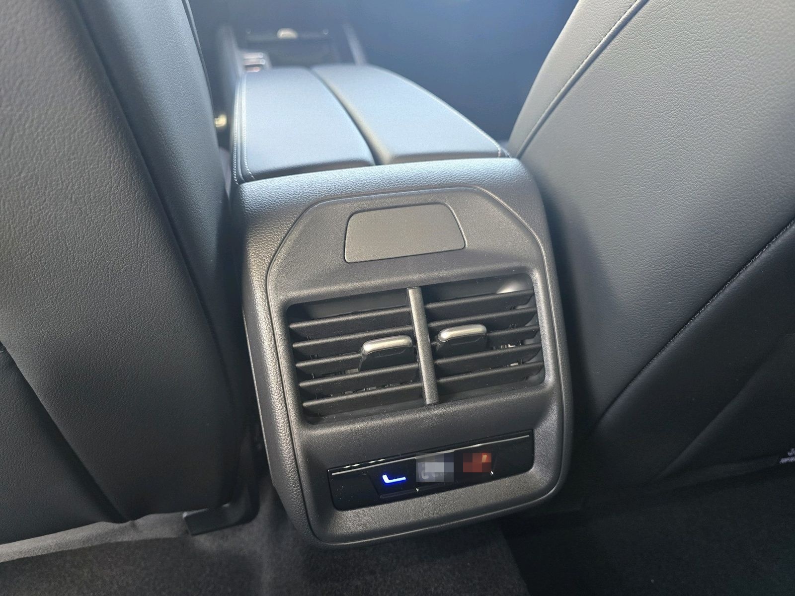 Volkswagen Passat Variant R 4 Motion*MATRIX-LED*NAVI*KAMERA foto 13