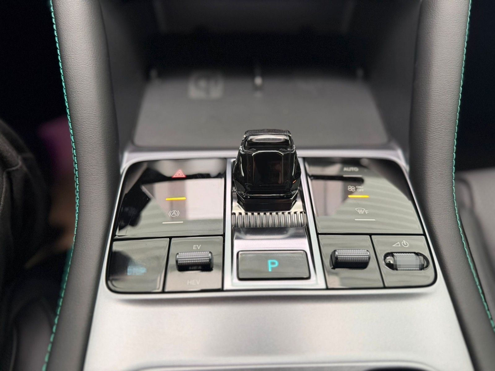 BYD SEAL U DM-i, Sitz Hz*Sitz Bel.*Pano*360° foto 15