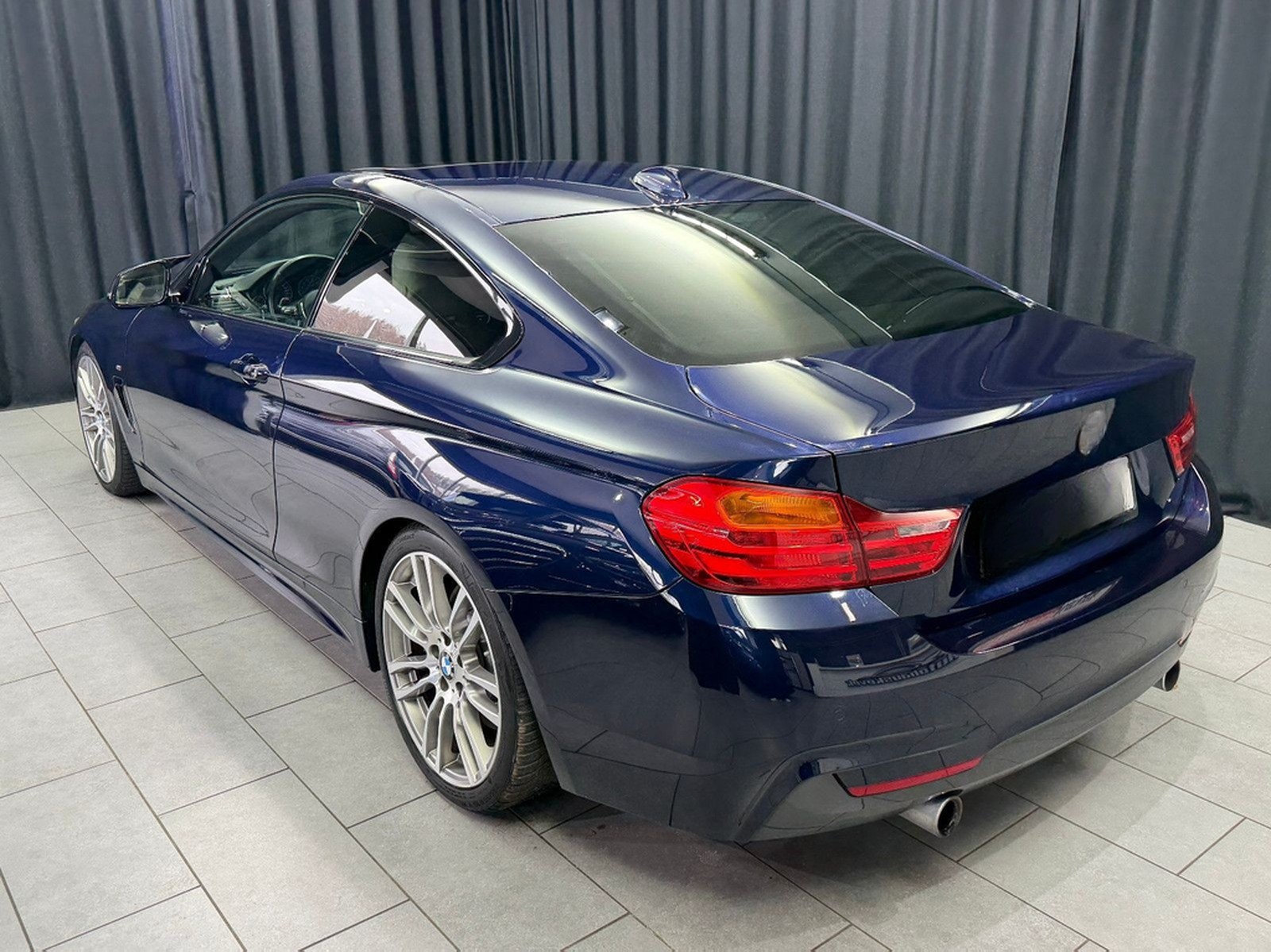 BMW 435i xDrive Coupe M Sport|INDIVIDUAL|H/K|HuD foto 3