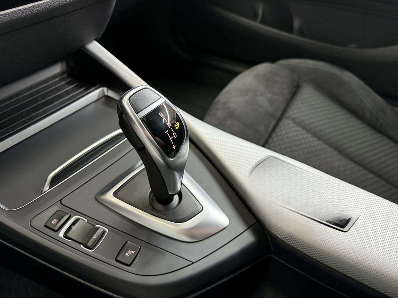 BMW M140i Special Edition|2.Hand|LED|PDC|Aerodynamic foto 24