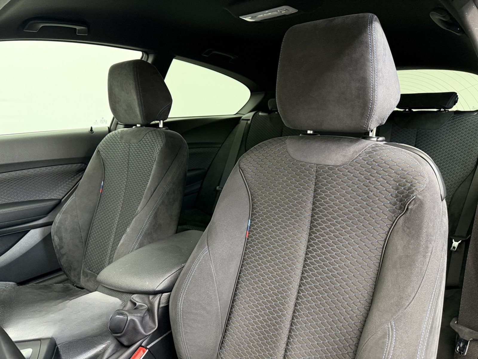 BMW M140i Special Edition|2.Hand|LED|PDC|Aerodynamic foto 8