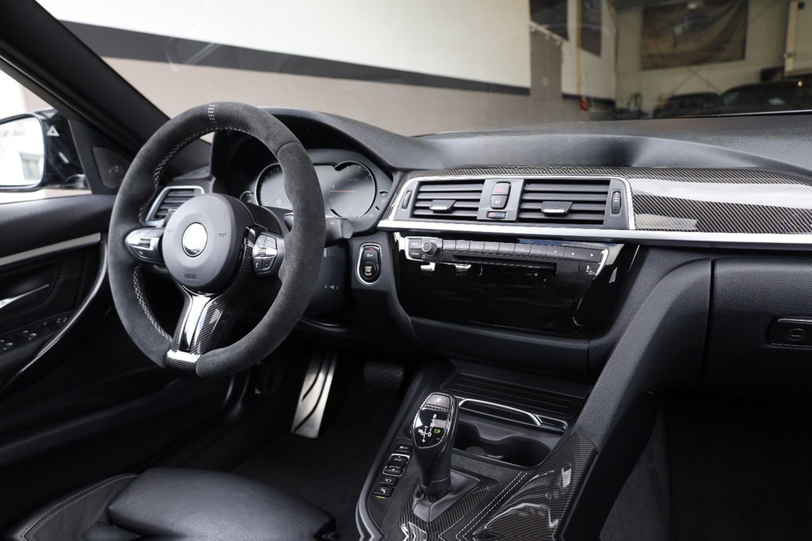BMW 340i xDrive/M/360*/MPerfExhaust/HUD/4xSHZ/HK/R20 foto 17