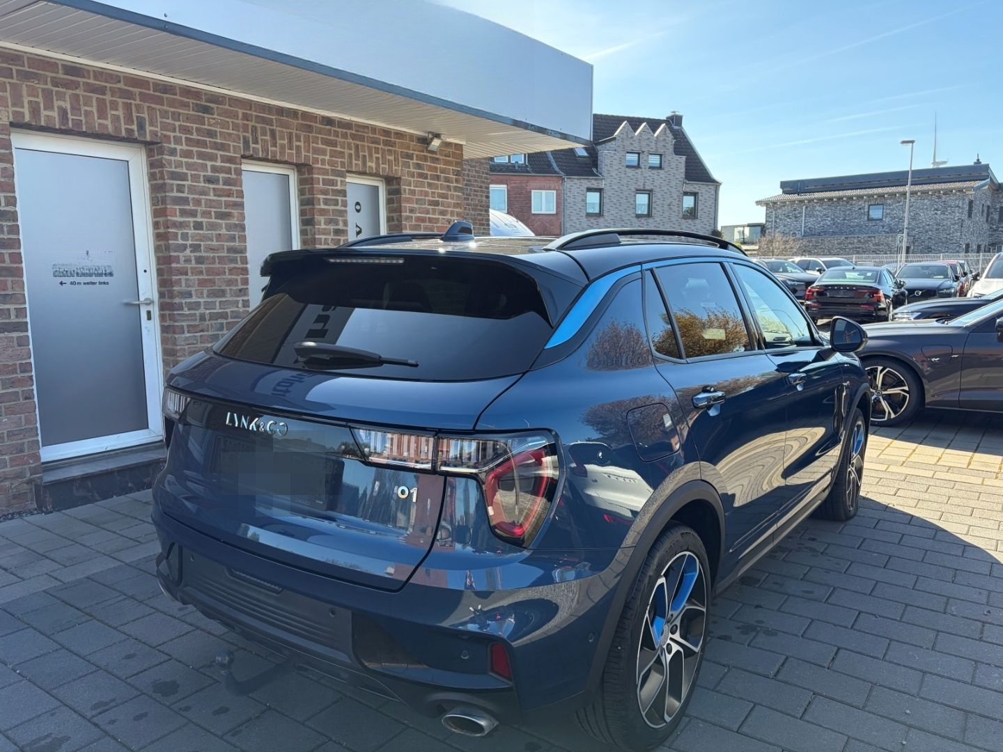Lynk&Co 01 1.5 TD PHEV AHK El. Panodach Navi Digitales C foto 6