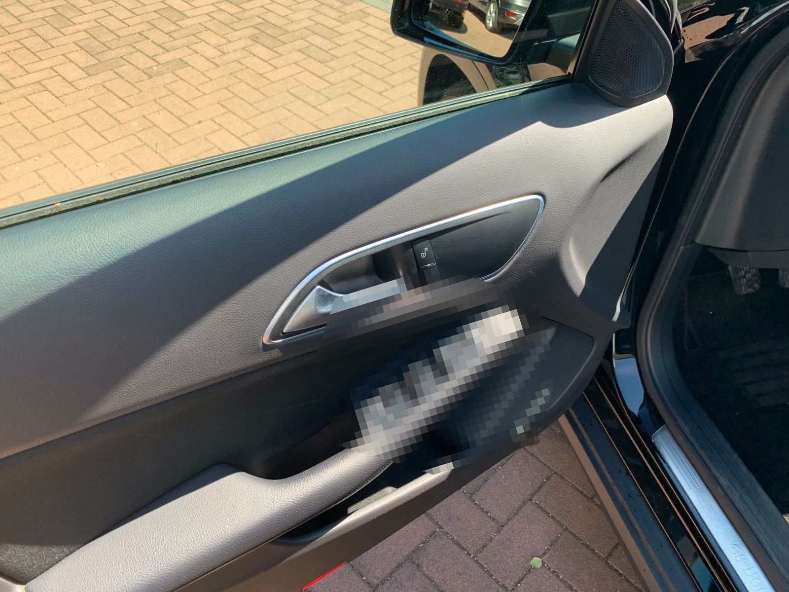 Mercedes-Benz GLA 180 NAV-RKF-LMF-SHZ-Keyless-Klima-Allwetter foto 7