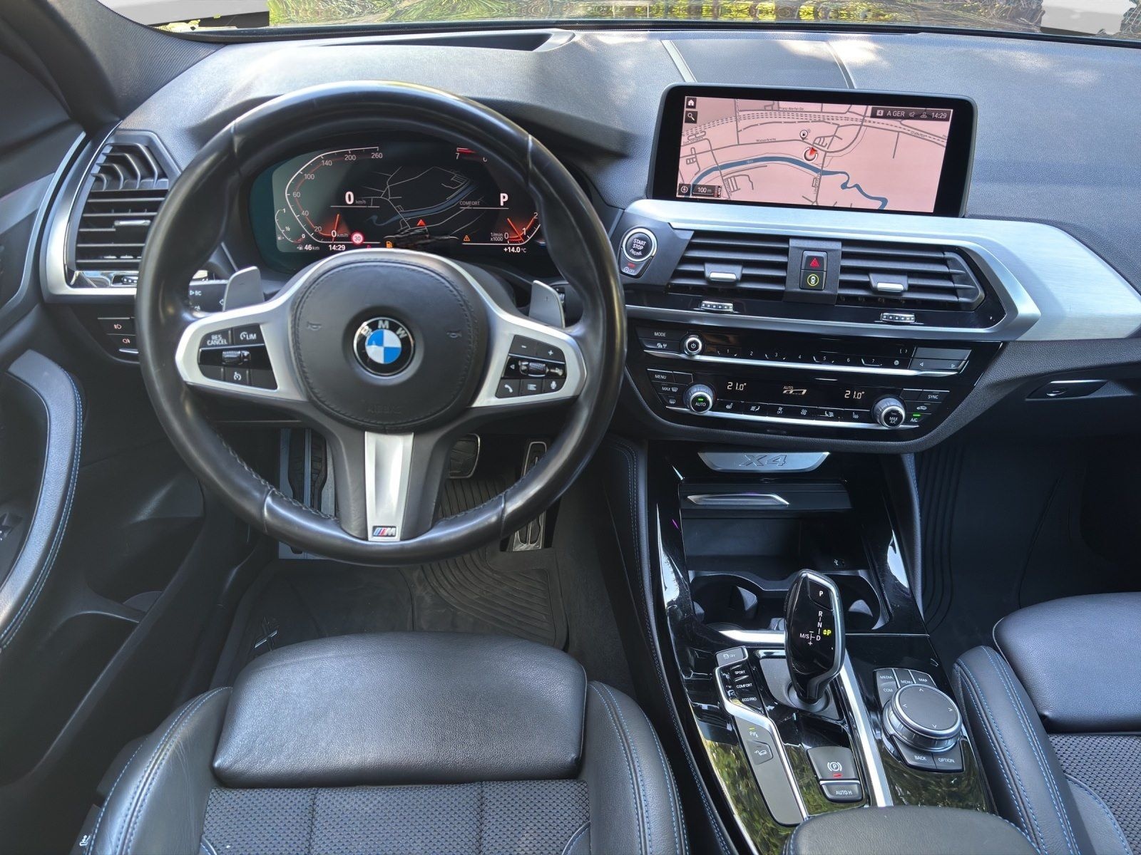 BMW X4 xDrive20i M Paket | HUD | LED | AHK | Panoram foto 14