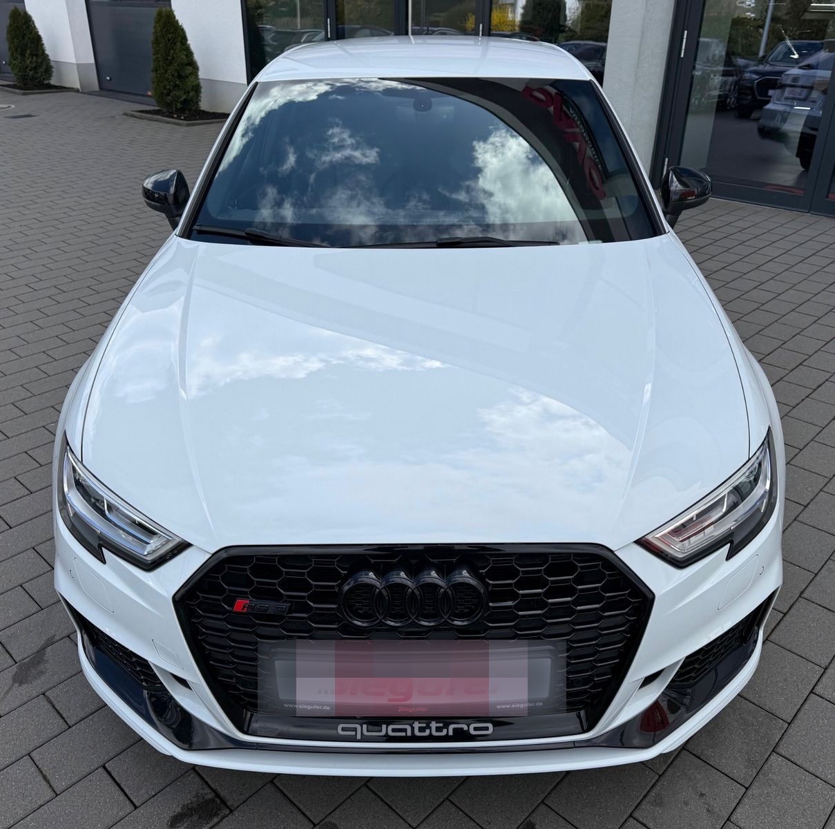 Audi RS3 Sportback 2.5 TFSI quattro foto 7