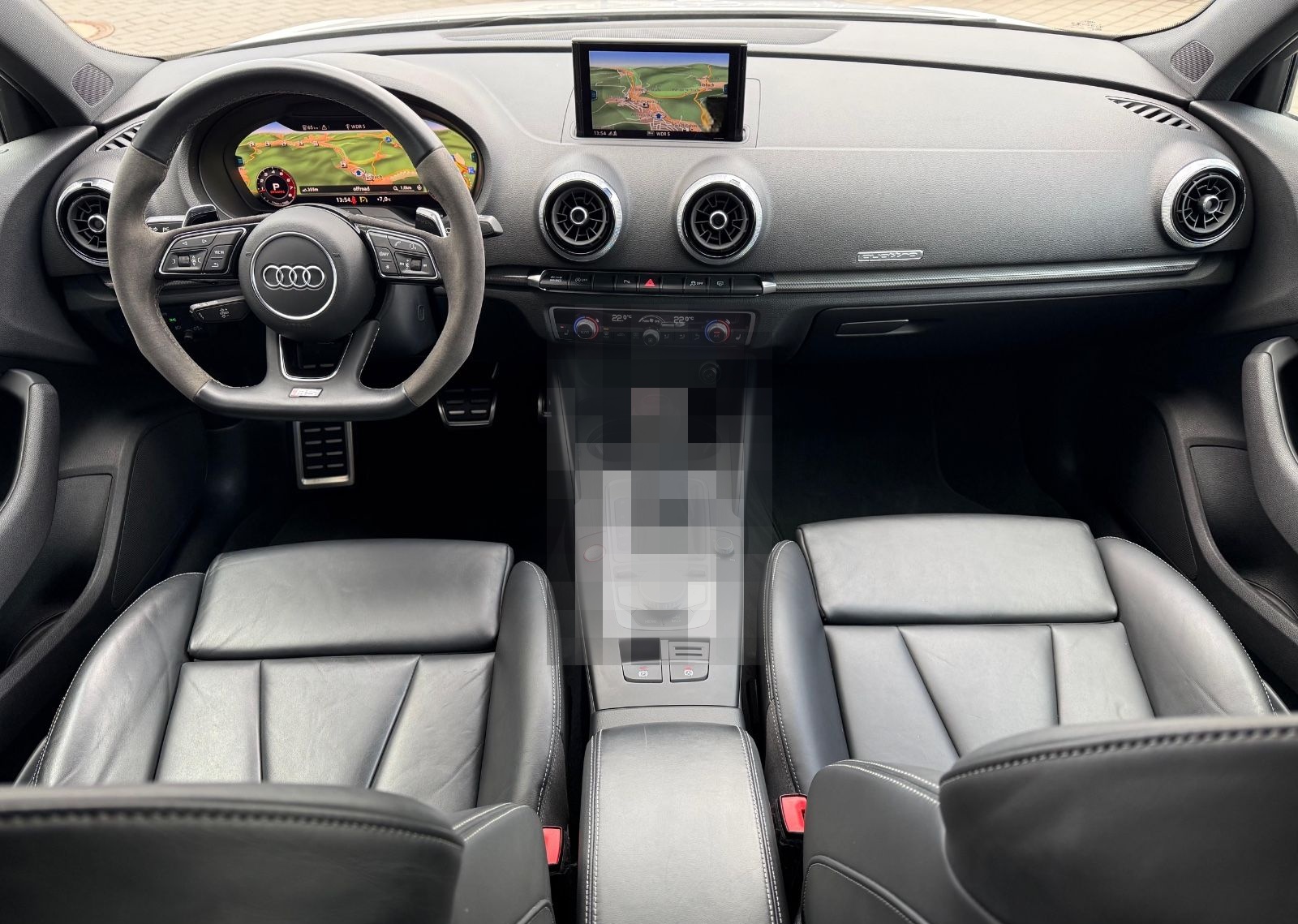 Audi RS3 Sportback 2.5 TFSI quattro foto 9