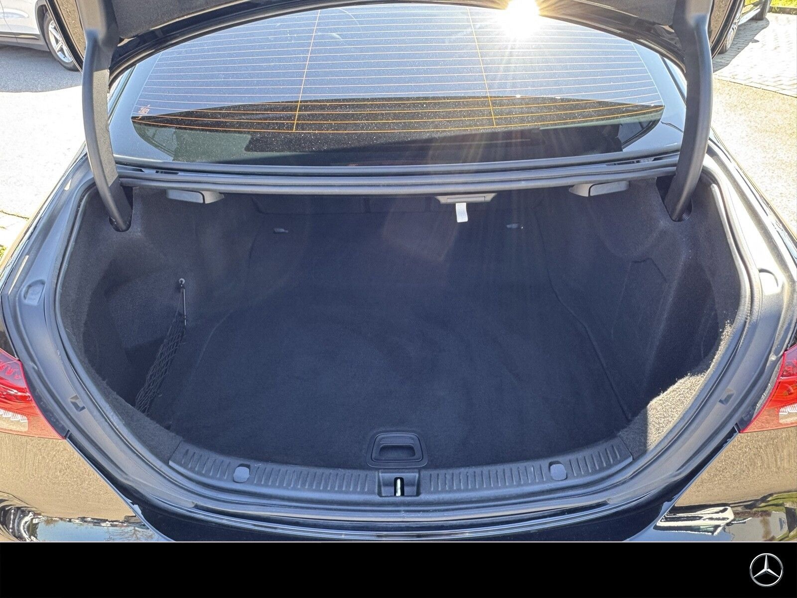 Mercedes-Benz E 400 d 4M AMG Night Air Dist Pano Massage Burme foto 13