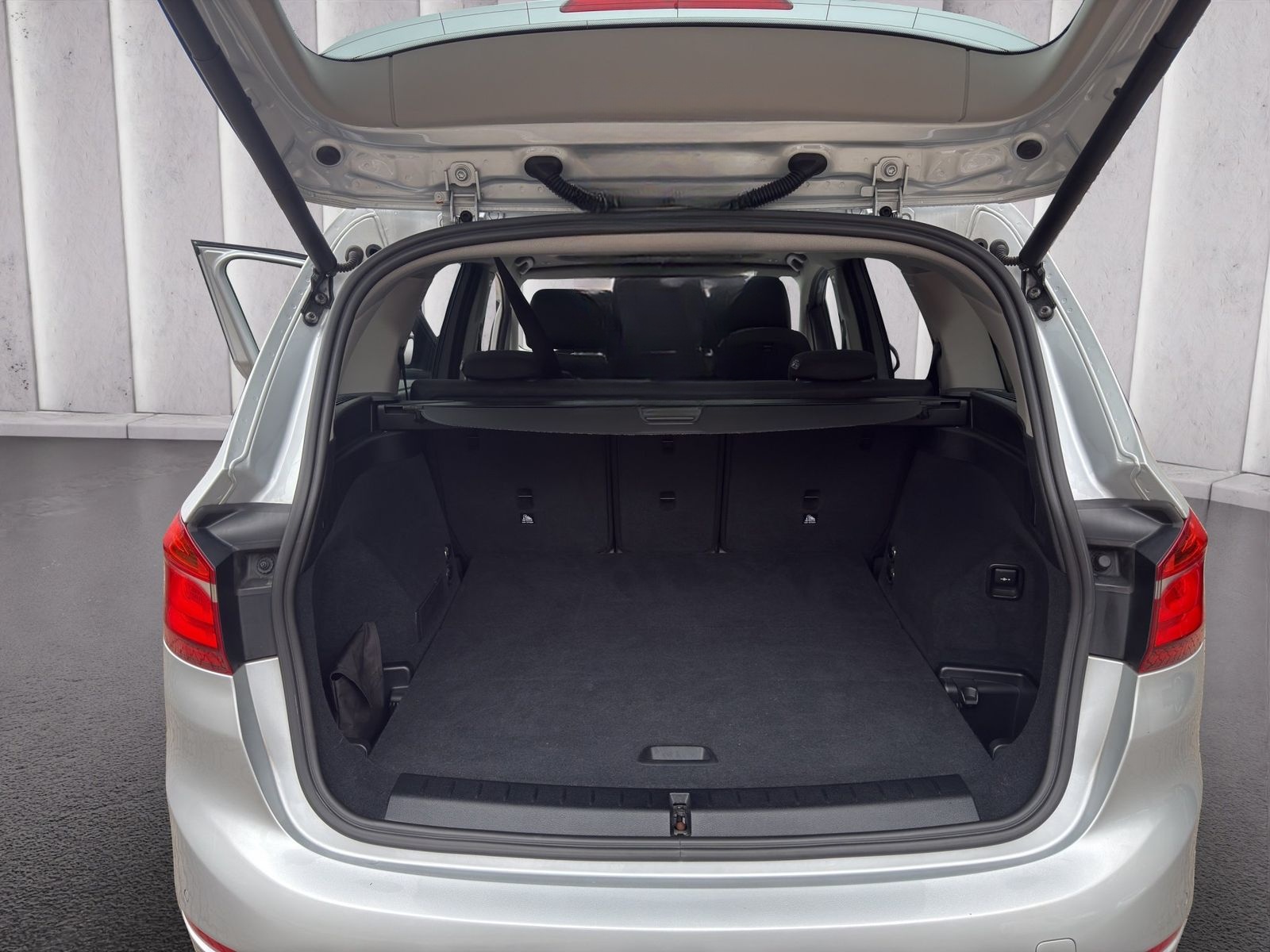 BMW 216d Gran Tourer foto 18