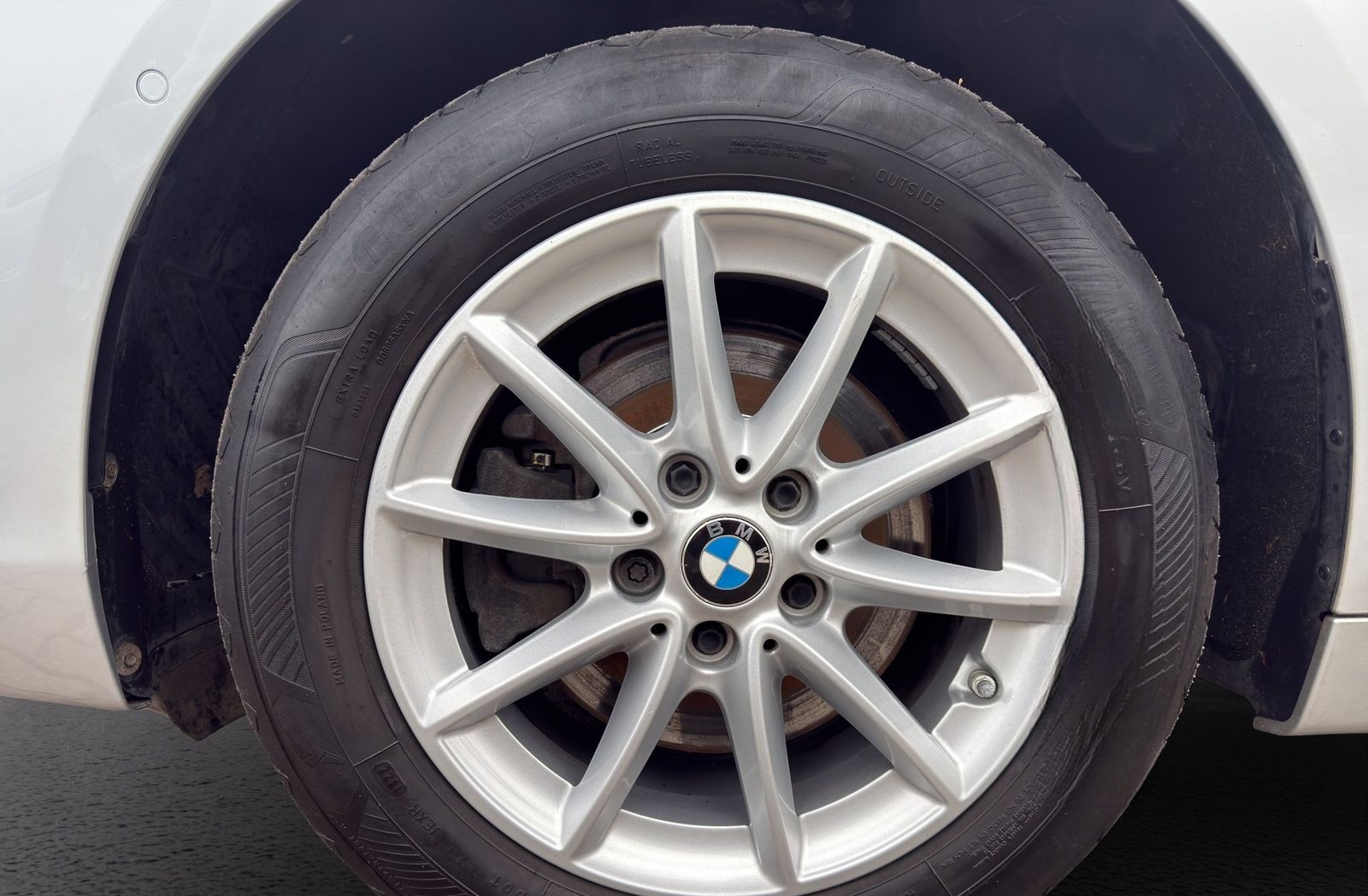 BMW 216d Gran Tourer foto 9