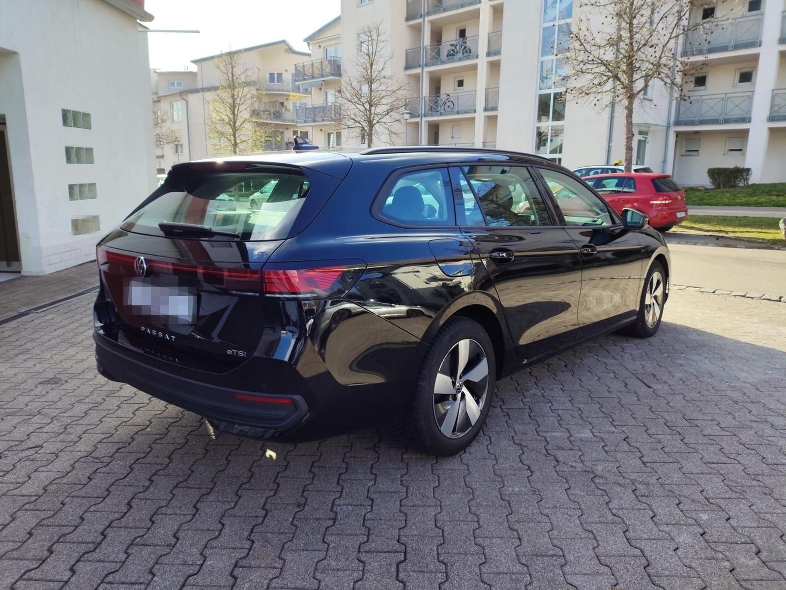 Volkswagen Passat Variant 1.5 eTSI Kamera Totwinkel SHZ foto 4