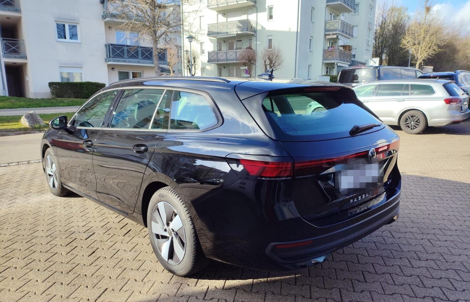 Volkswagen Passat Variant 1.5 eTSI Kamera Totwinkel SHZ foto 5