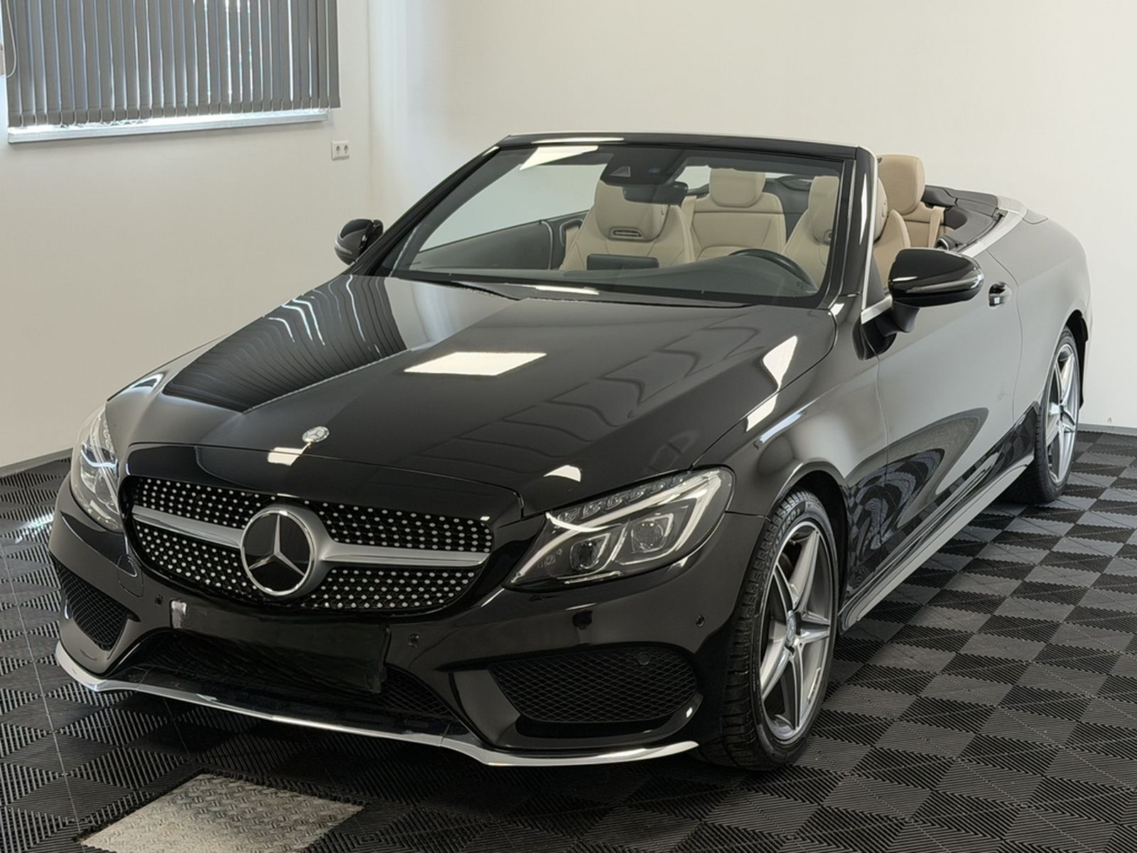 Mercedes-Benz C 180 Cabrio AMG Line Airscarf ILS-LED Distr.+ foto 2
