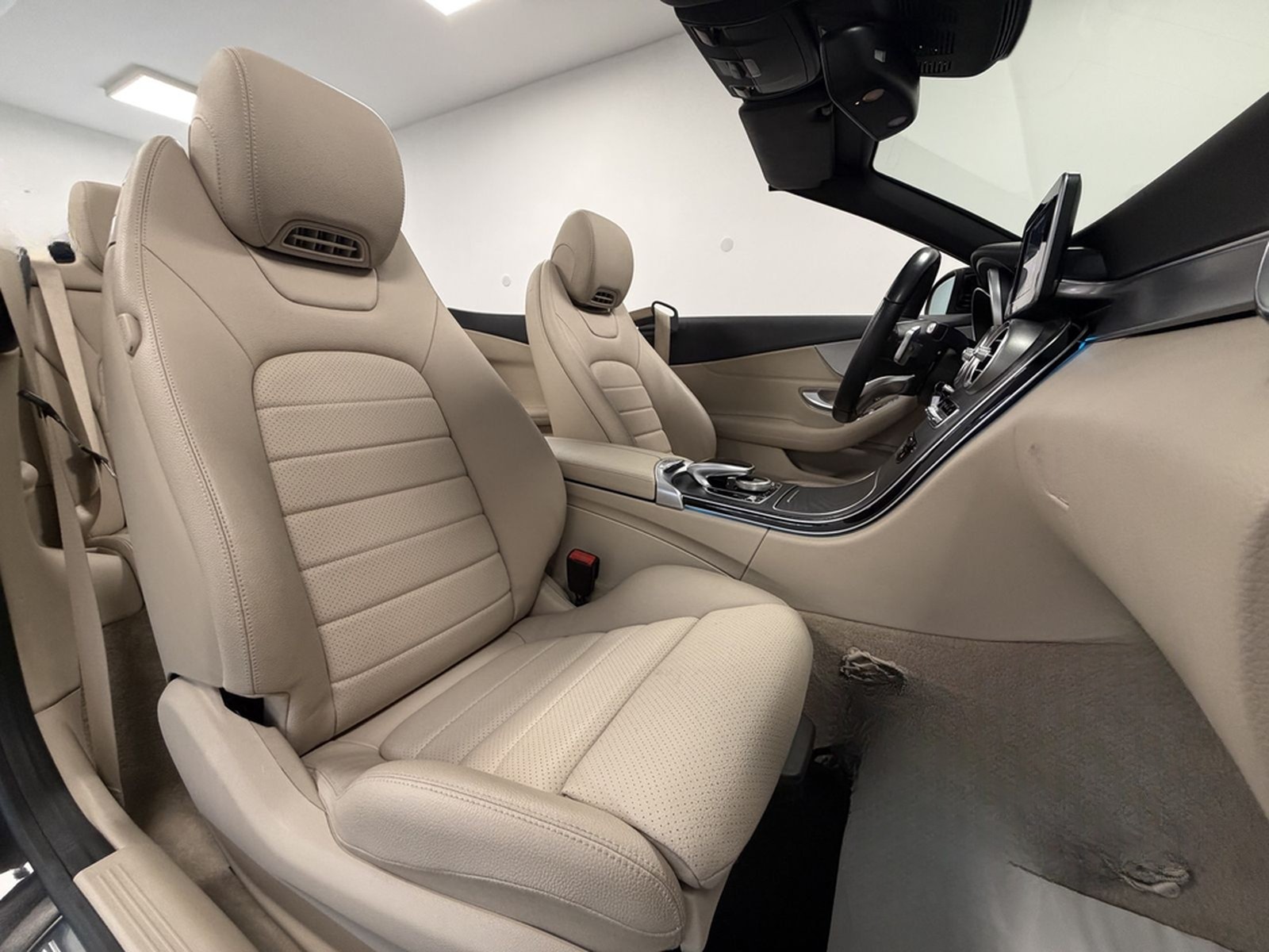 Mercedes-Benz C 180 Cabrio AMG Line Airscarf ILS-LED Distr.+ foto 13