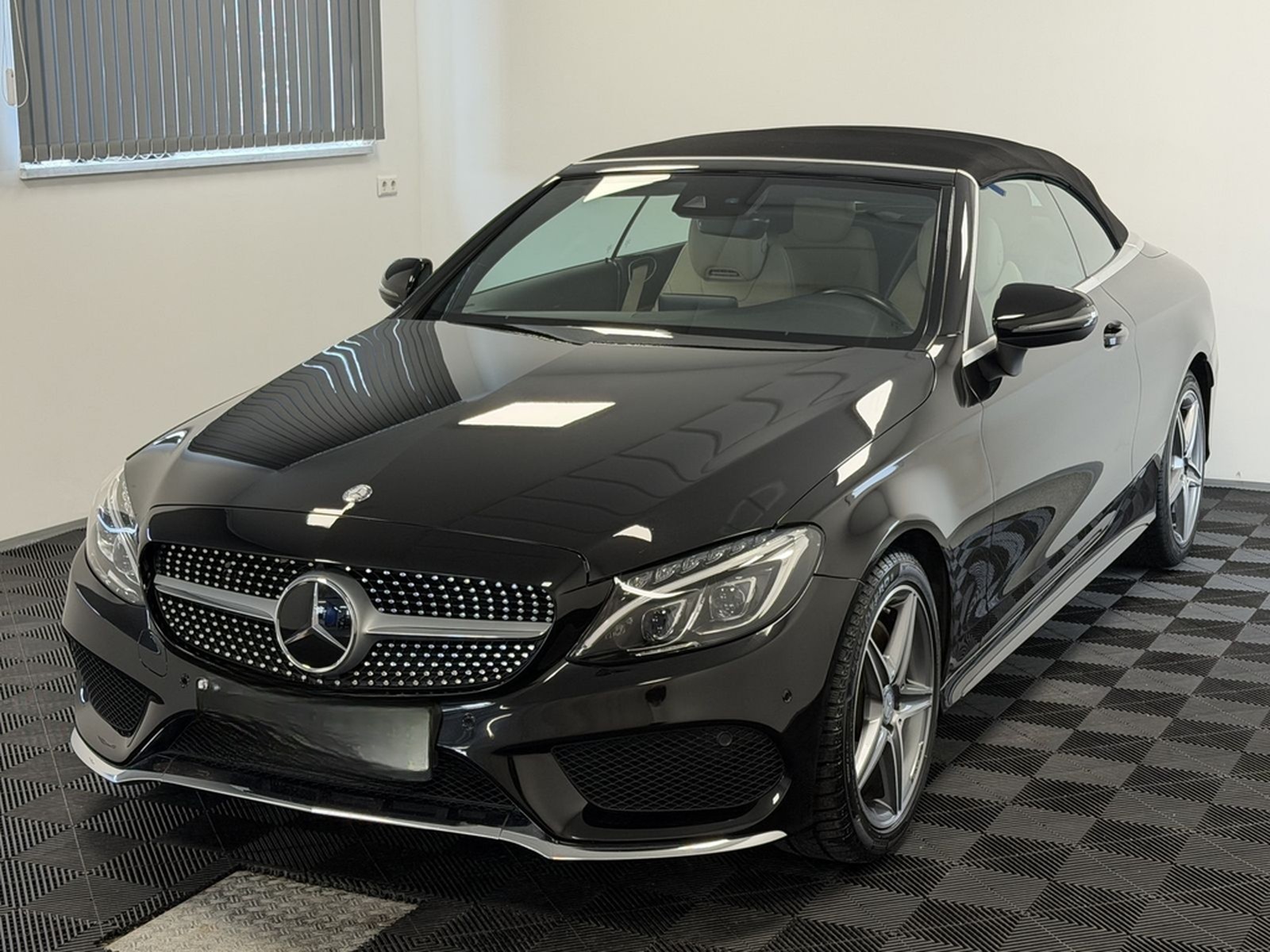 Mercedes-Benz C 180 Cabrio AMG Line Airscarf ILS-LED Distr.+ foto 3