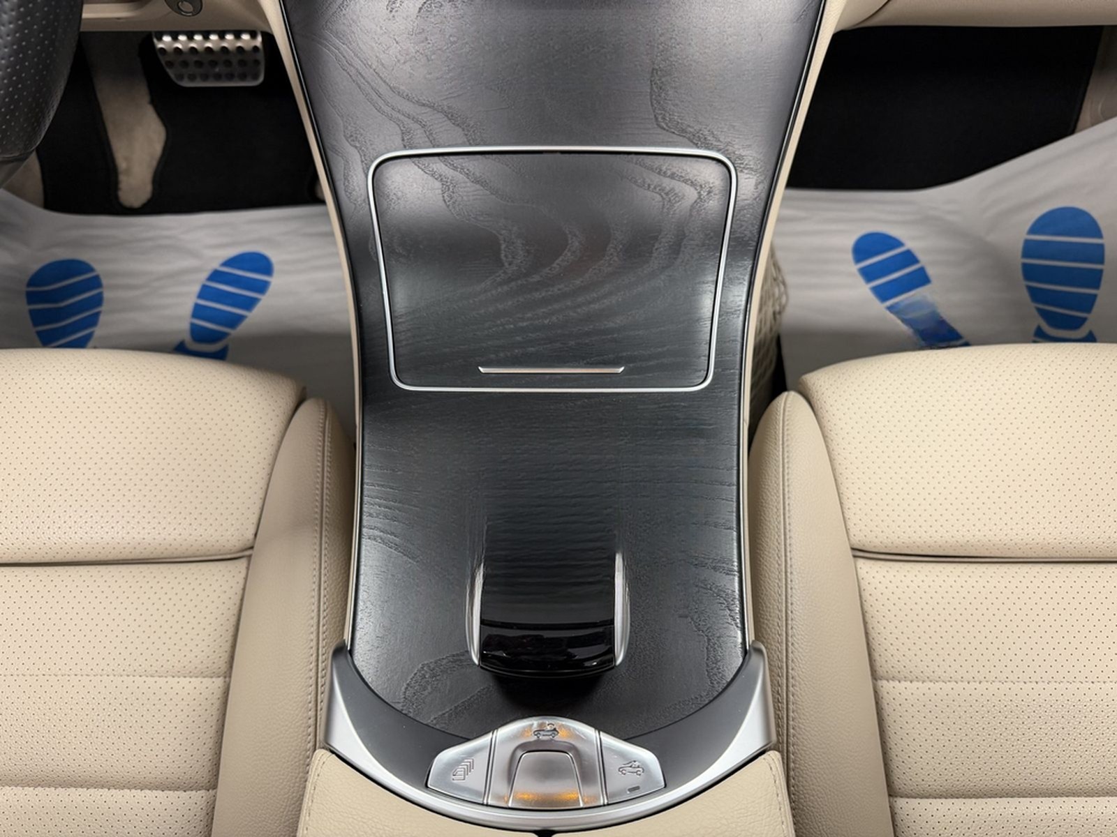 Mercedes-Benz C 180 Cabrio AMG Line Airscarf ILS-LED Distr.+ foto 23