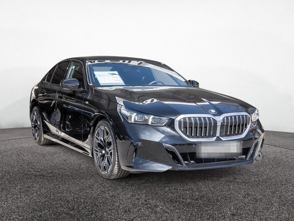 BMW 520d xDrive M-Sport PANO+AHK+20 ZOLL+HK foto 2