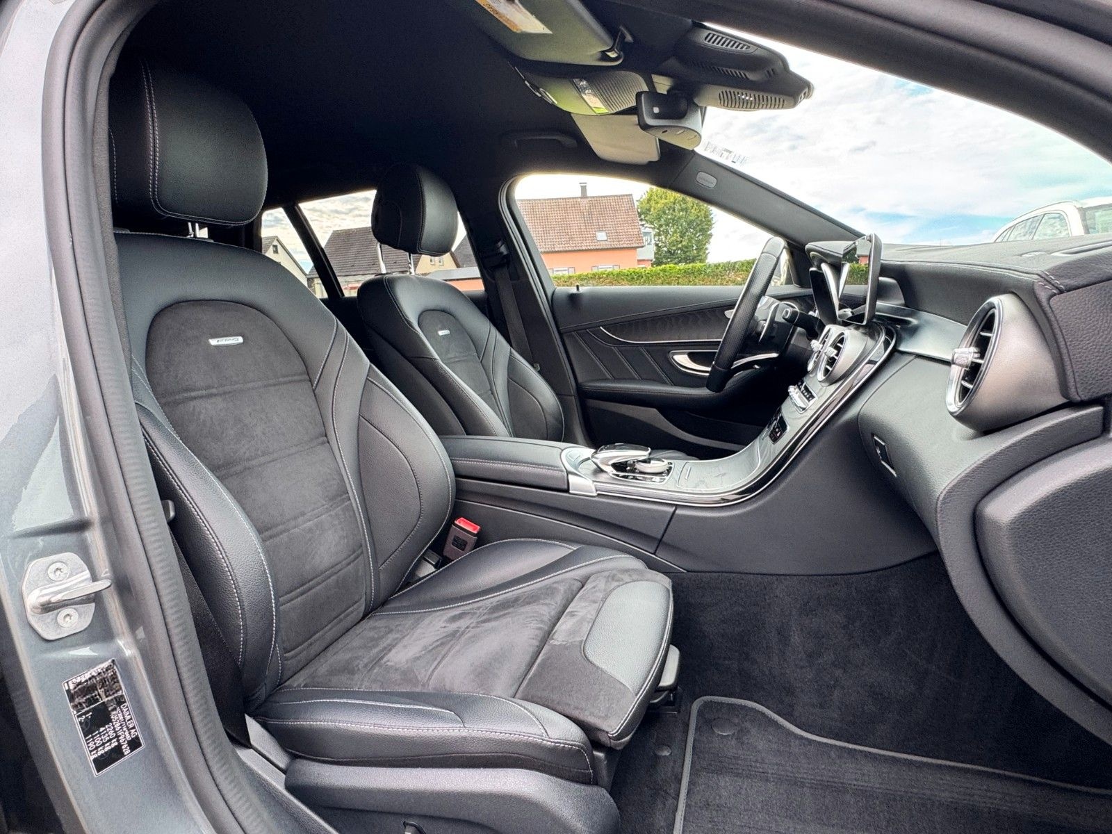 Mercedes-Benz C 63 AMG*NIGHT-P*DISTR+*LED*AHK*KAMERA*HUD*VIRTC foto 16