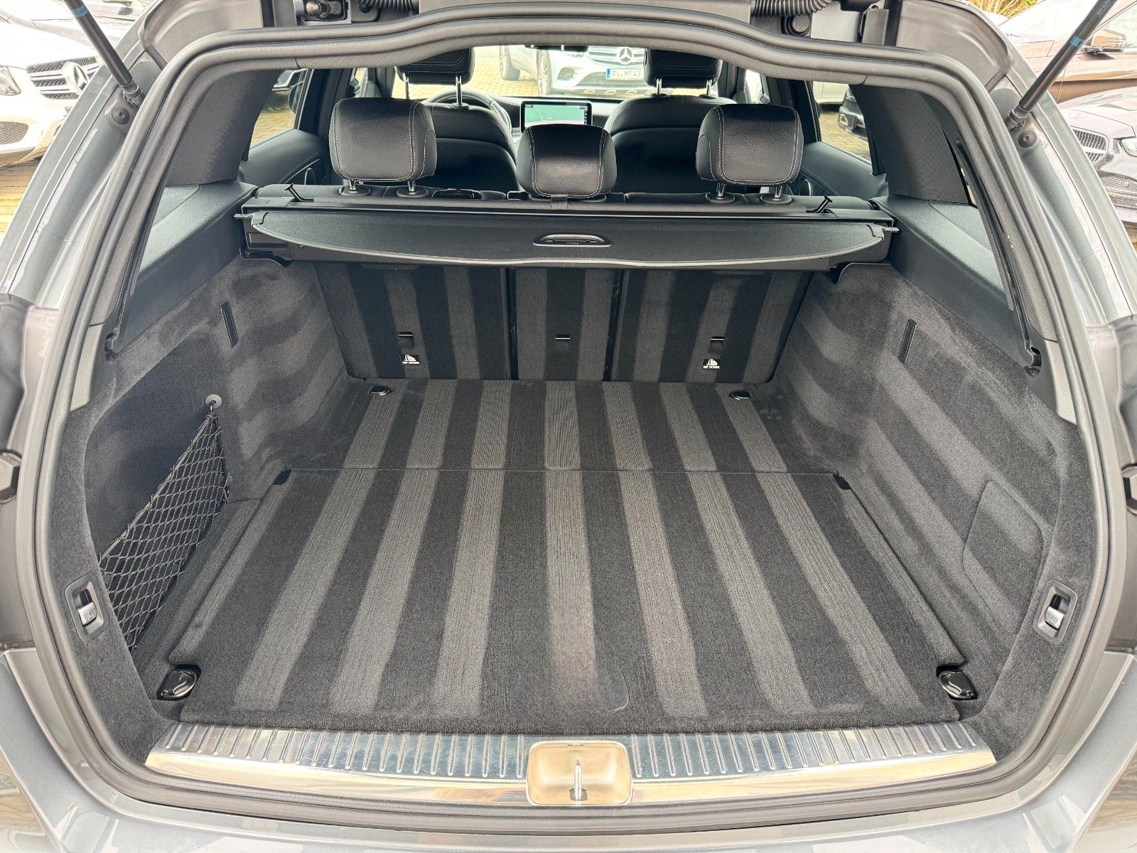 Mercedes-Benz C 63 AMG*NIGHT-P*DISTR+*LED*AHK*KAMERA*HUD*VIRTC foto 19