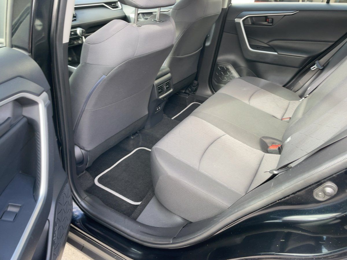 Toyota RAV4 2.0 Club ACC+LED+SHZ+Kam. foto 11