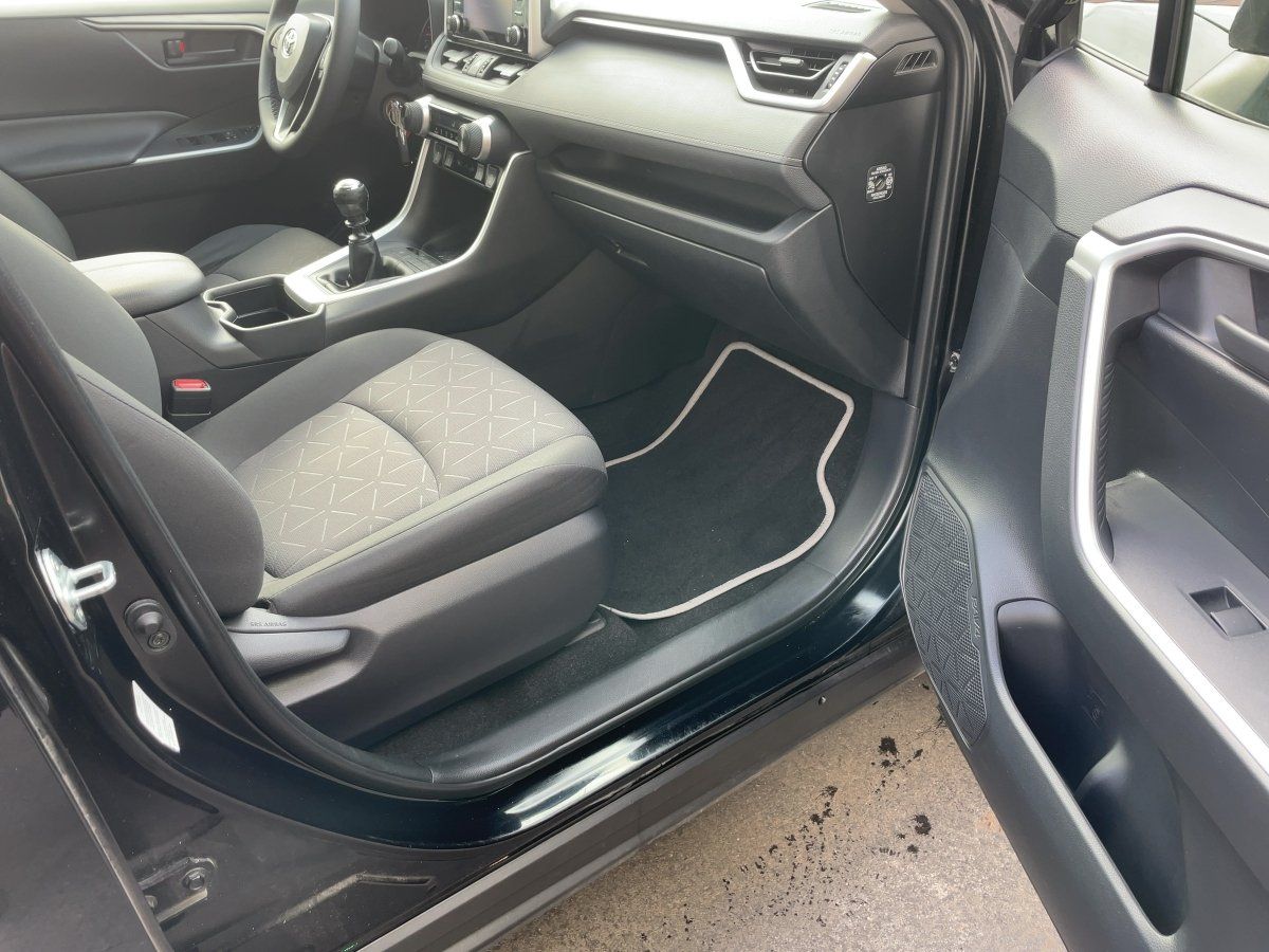 Toyota RAV4 2.0 Club ACC+LED+SHZ+Kam. foto 16