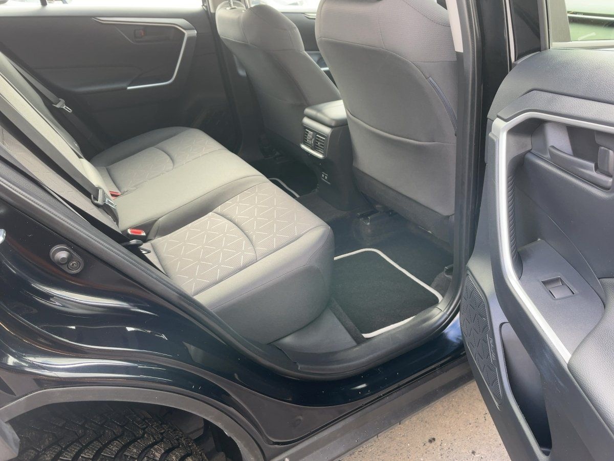 Toyota RAV4 2.0 Club ACC+LED+SHZ+Kam. foto 17