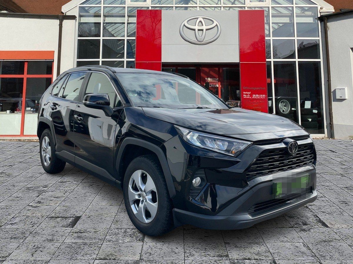 Toyota RAV4 2.0 Club ACC+LED+SHZ+Kam. foto 8