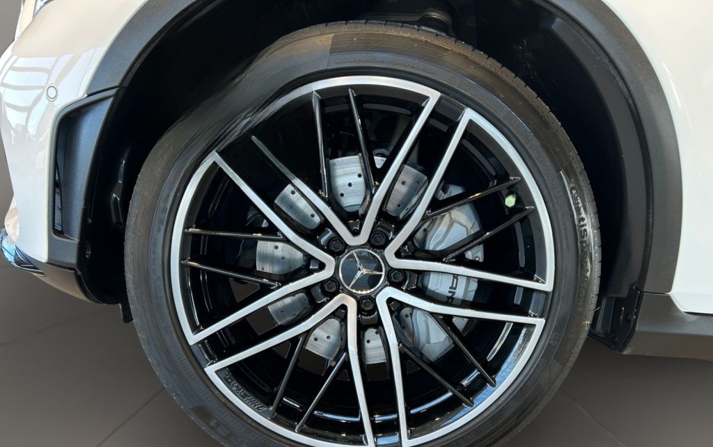 Mercedes-Benz AMG GLC 43 4matic Coupe AMG+MBUX+Burm+MBeam+Wide foto 9