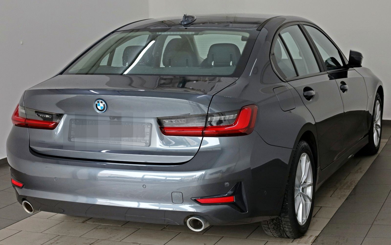 BMW 320 e Advantage,Lim. Leder,Navi,LED,SH,Kamera foto 2