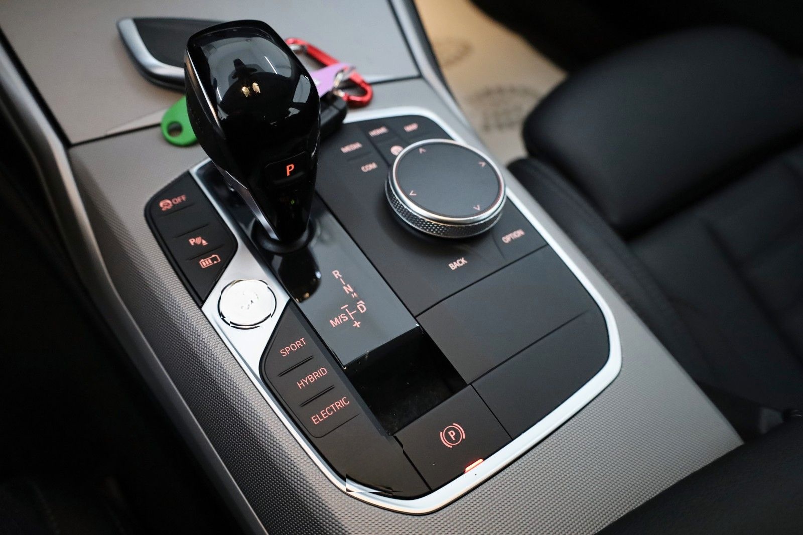 BMW 320 e Advantage,Lim. Leder,Navi,LED,SH,Kamera foto 17