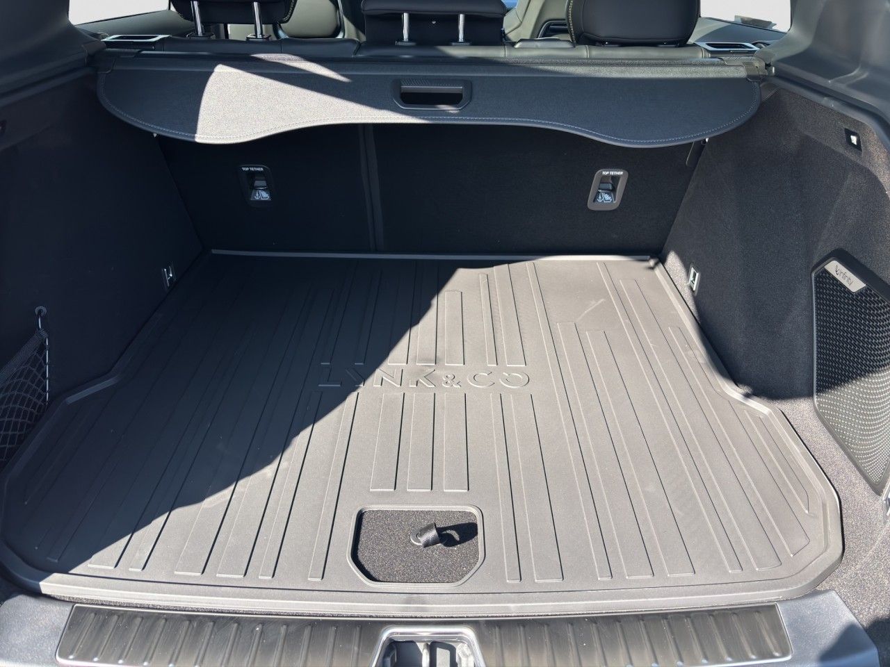 Lynk&Co 01 More Plug-In-Hybrid / PANO / 360 Grad Klima foto 15