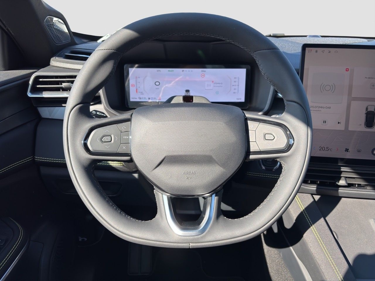 Lynk&Co 01 More Plug-In-Hybrid / PANO / 360 Grad Klima foto 7