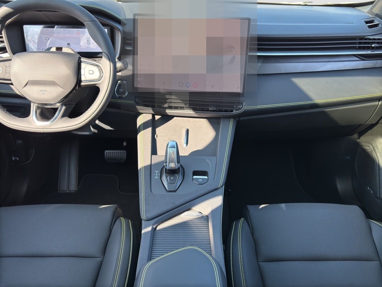 Lynk&Co 01 More Plug-In-Hybrid / PANO / 360 Grad Klima foto 10