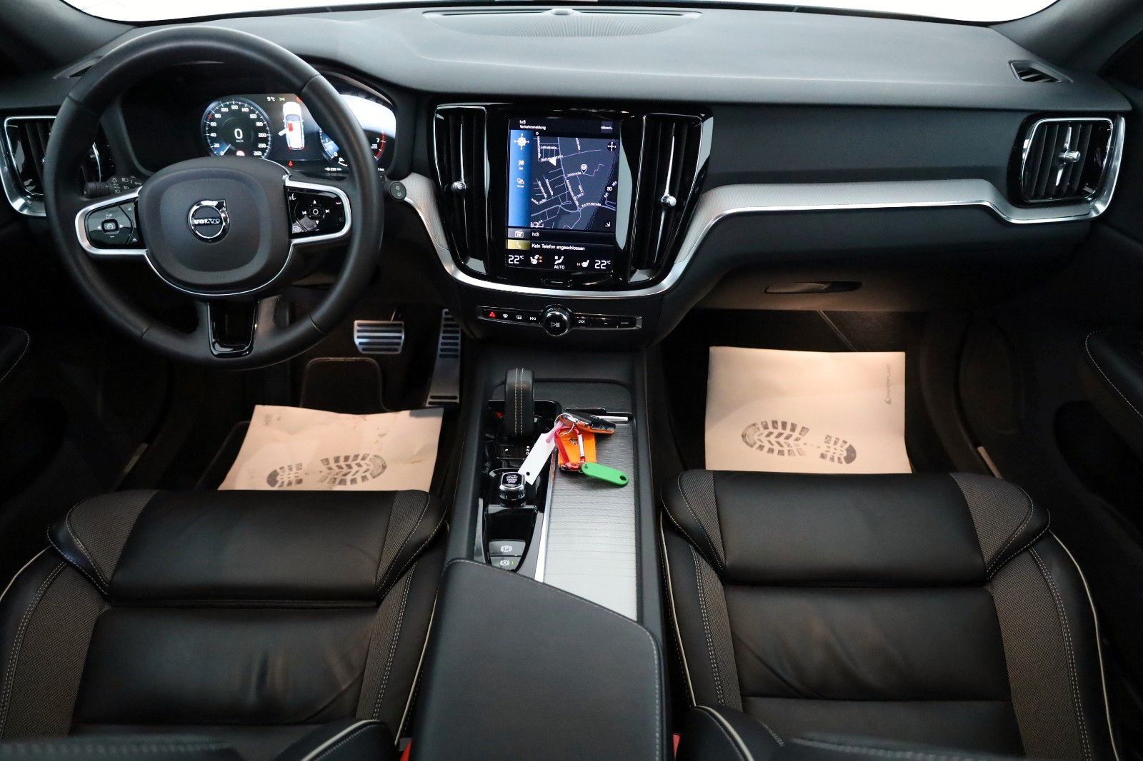 Volvo V60 R Design,Leder,Sportsitz,Navi,LED,Memory,AHK foto 4
