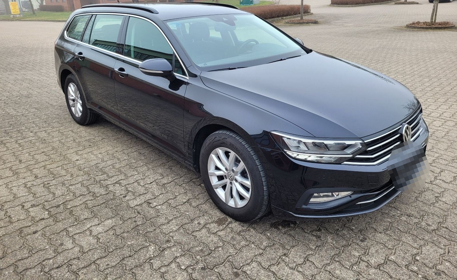Volkswagen Passat Var.2.0 TDI Business LED+SH+RFK+ACC foto 2