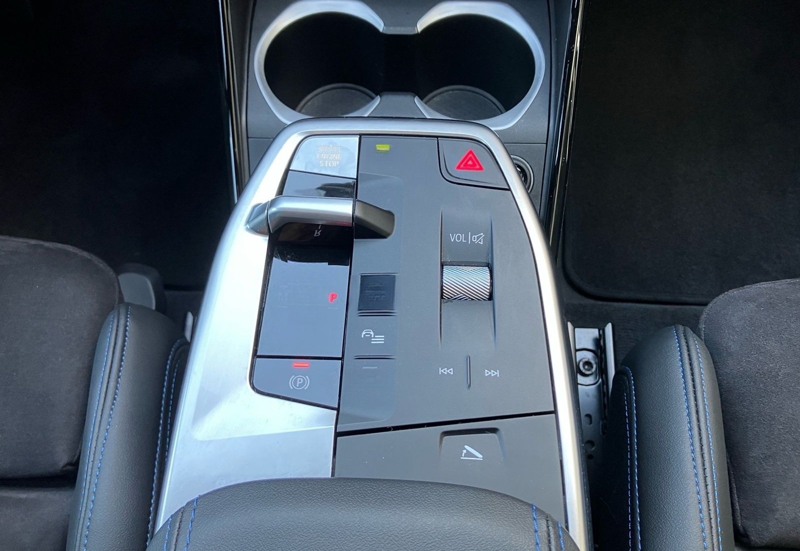 BMW X1 xDrive23d M Sport Navi ad.LED DA+ AHK PA foto 14