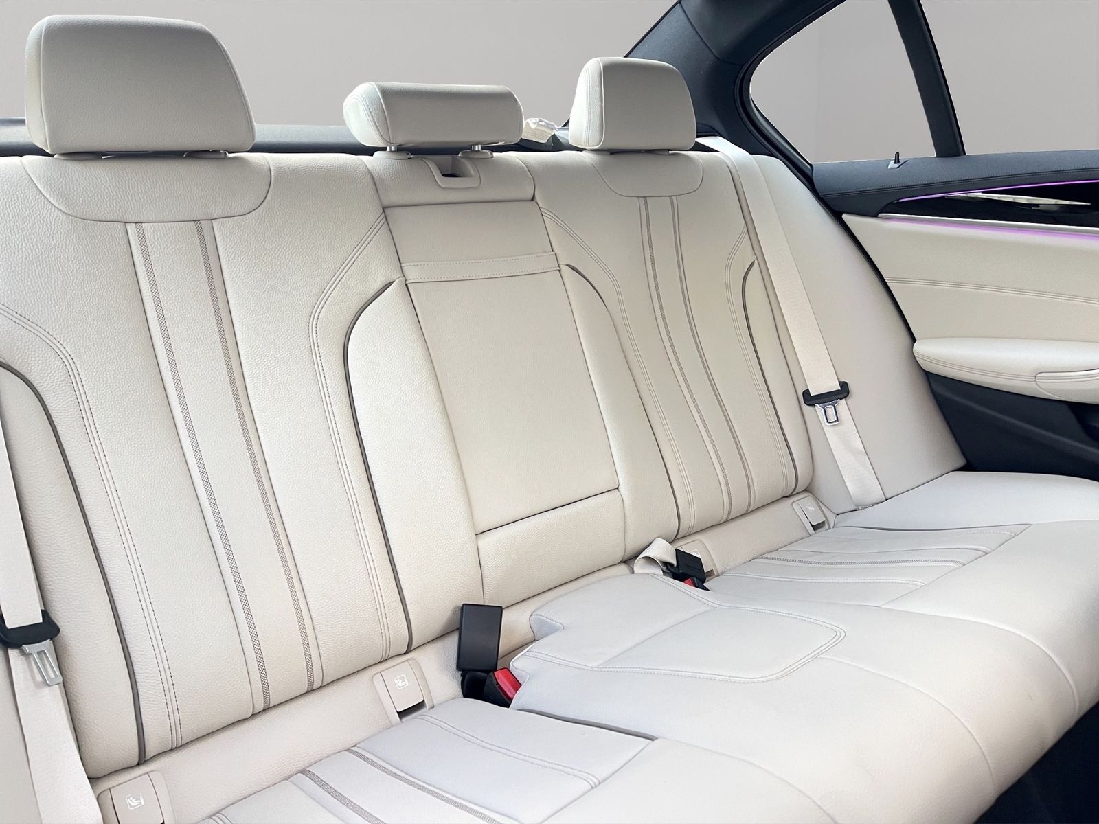 BMW 530i xDrive Limousine LUXURY LINE Leder Rückfahr foto 13