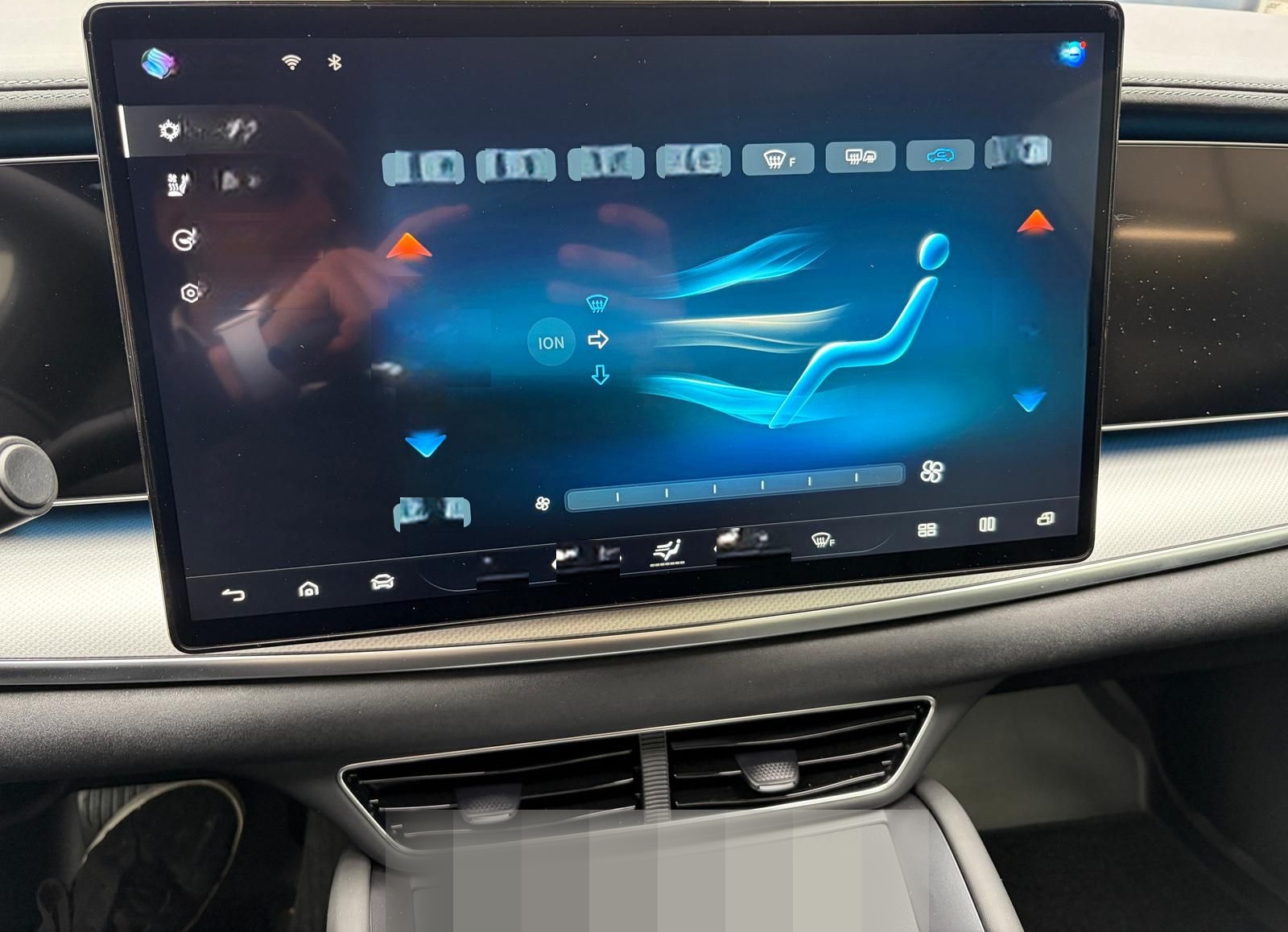 BYD SEALION 7 DESIGN 82.5KWH AWD 530PS PANO 4.5S foto 16